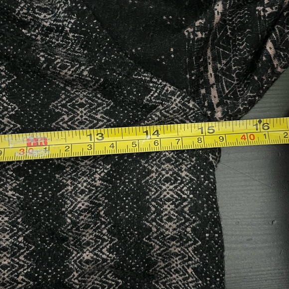 PATRONS OF PEACE - boho grey blouse long sleeve cross back details - size XS - Picture 3 of 8